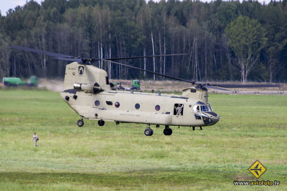 Boeing CH-47F Chinook